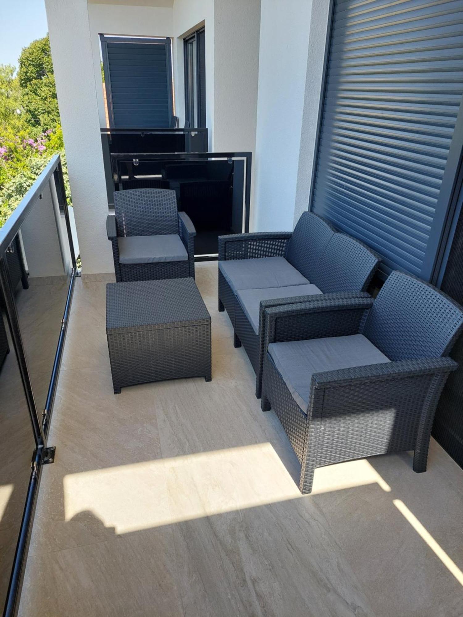 Apartmani Karla Paklenica Стариград-Паклениця Екстер'єр фото