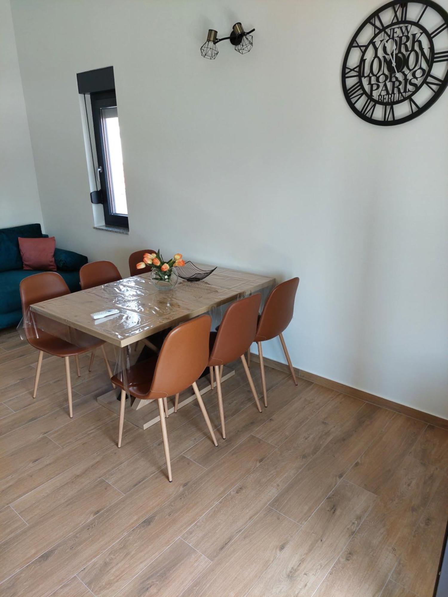 Apartmani Karla Paklenica Стариград-Паклениця Екстер'єр фото
