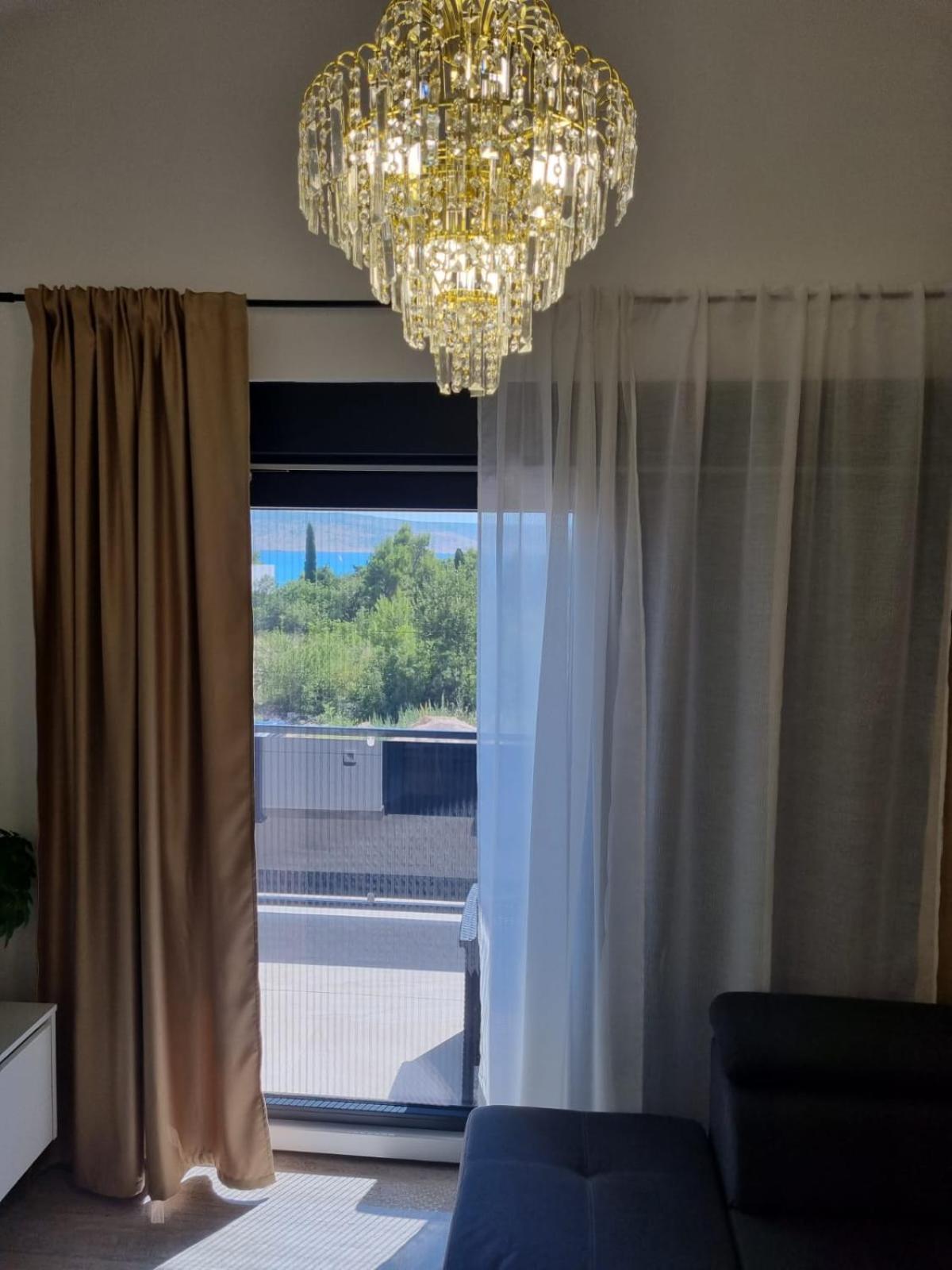 Apartmani Karla Paklenica Стариград-Паклениця Екстер'єр фото