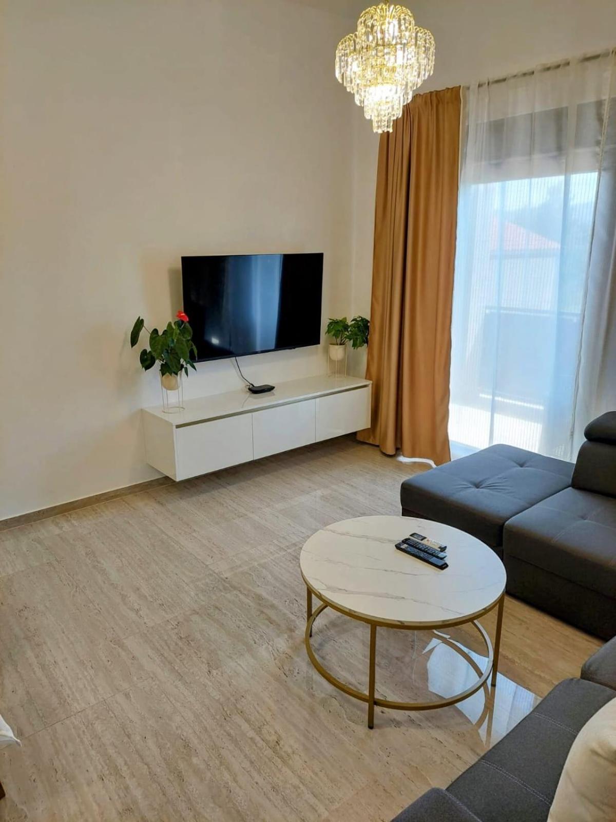 Apartmani Karla Paklenica Стариград-Паклениця Екстер'єр фото
