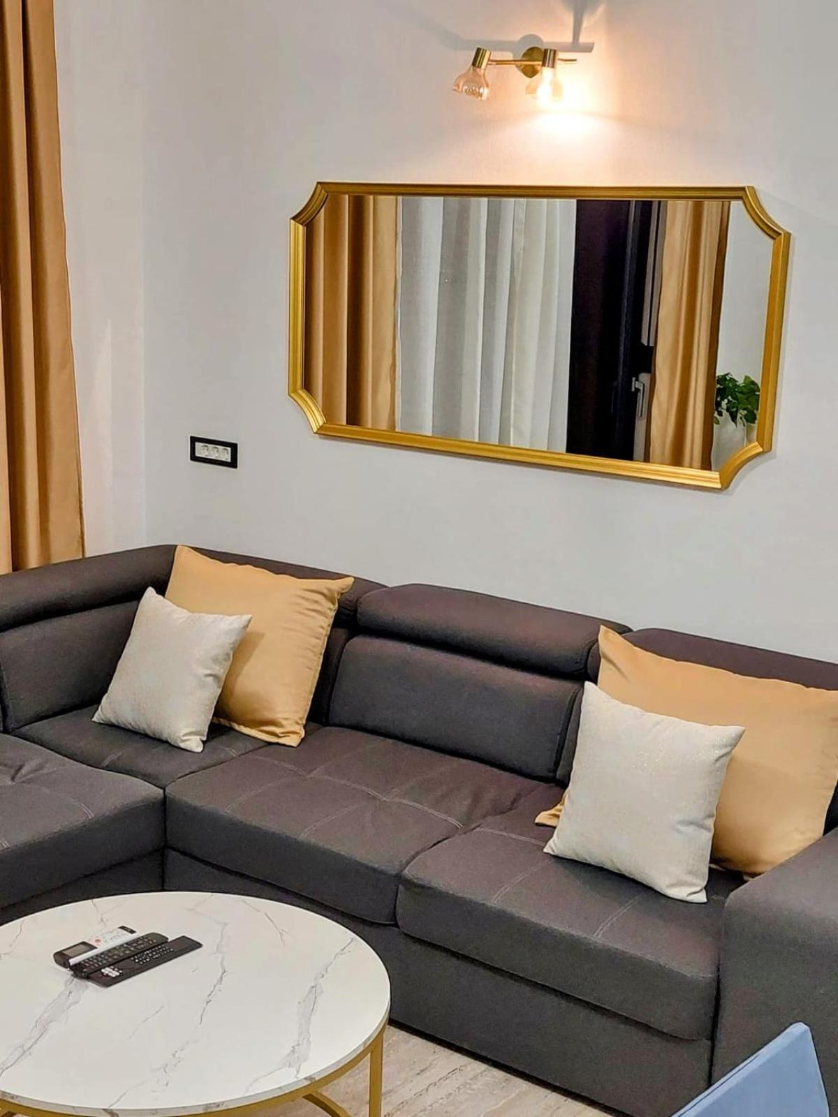 Apartmani Karla Paklenica Стариград-Паклениця Екстер'єр фото